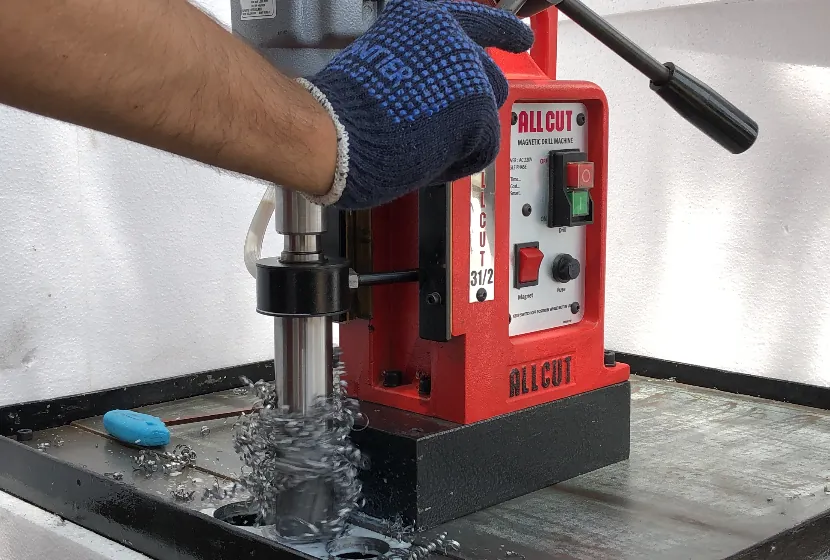 Annular cutting through plate